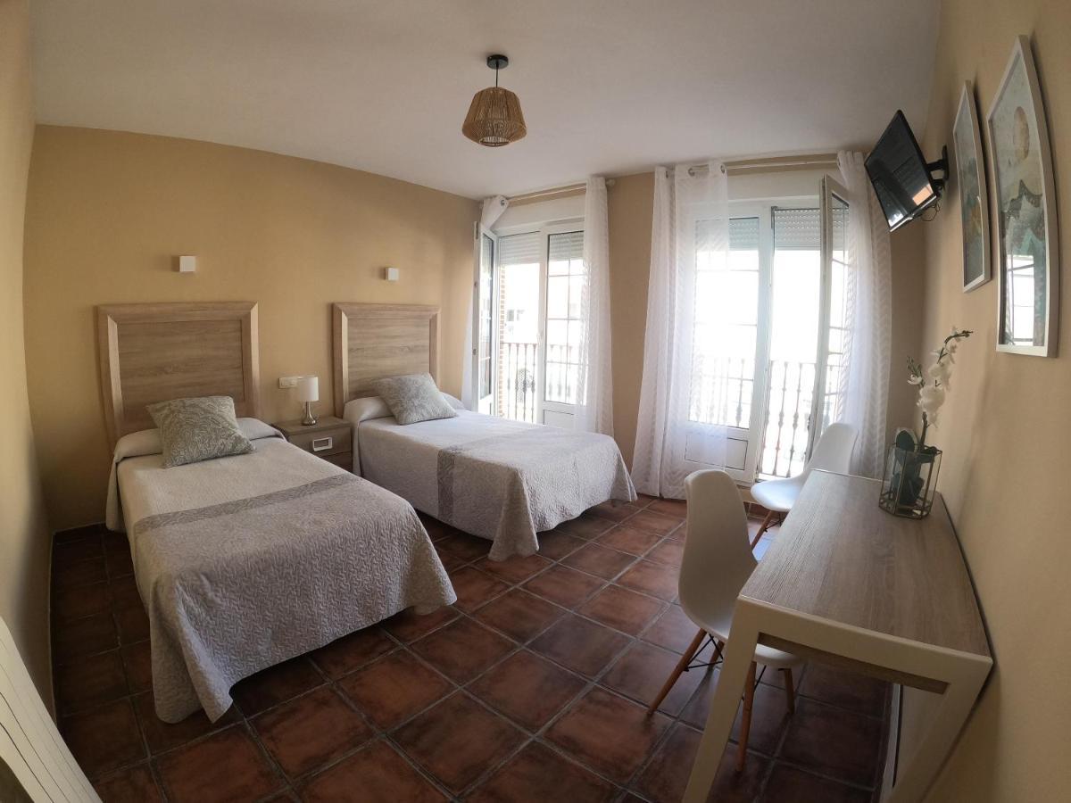 Hostal Santiago Carrión de los Condes Kültér fotó